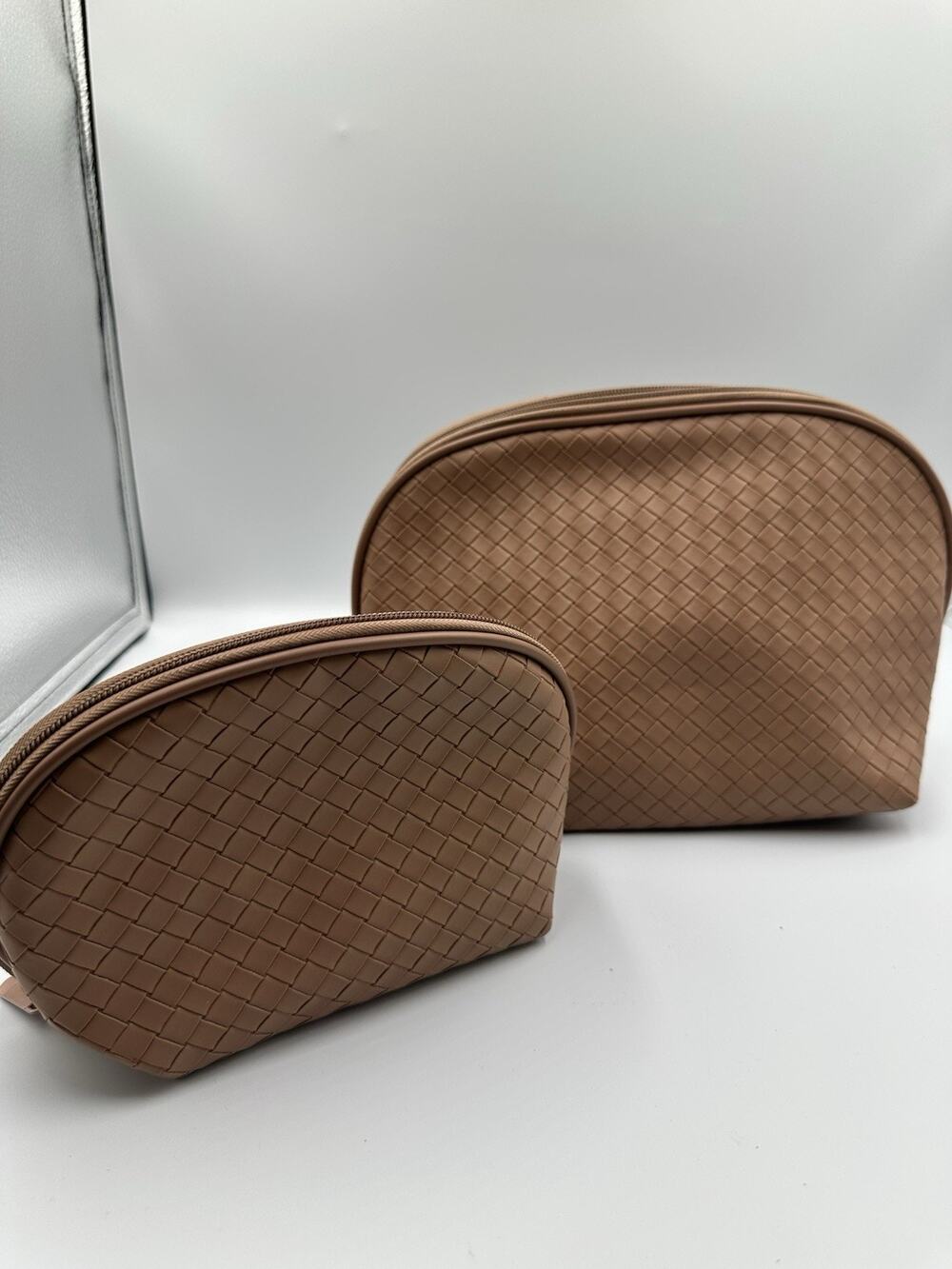 Glo Tech 2 Piece Cosmetic Bag Nested Set Mocha Brown Woven